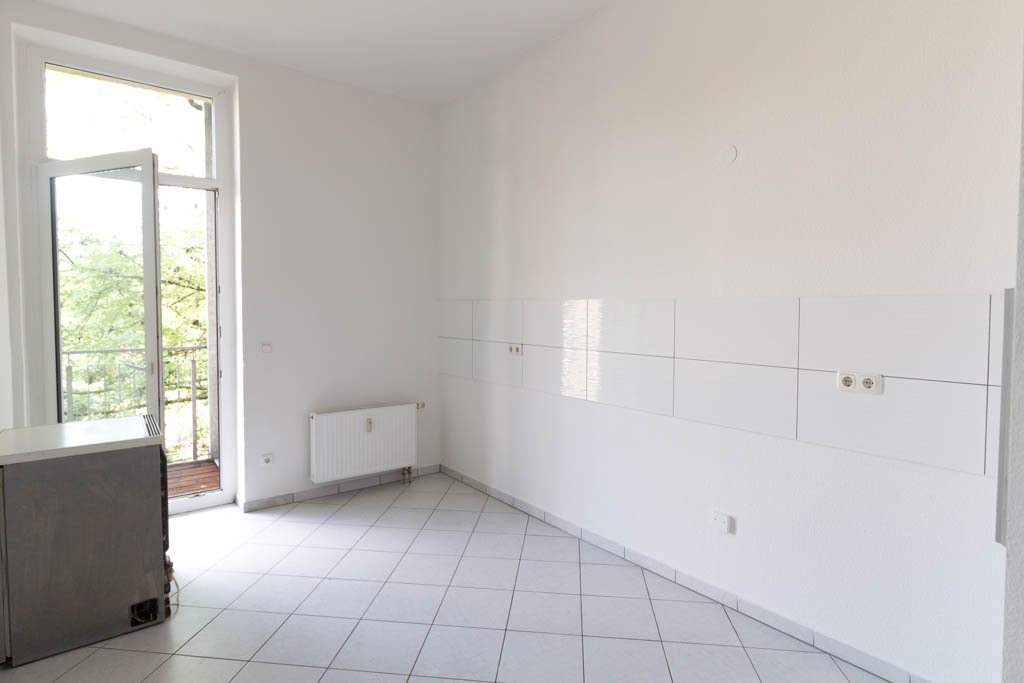 **Direkt an der "Karli" - Neuwertige großzügige Wohnung mit zwei Bädern** - Foto 2