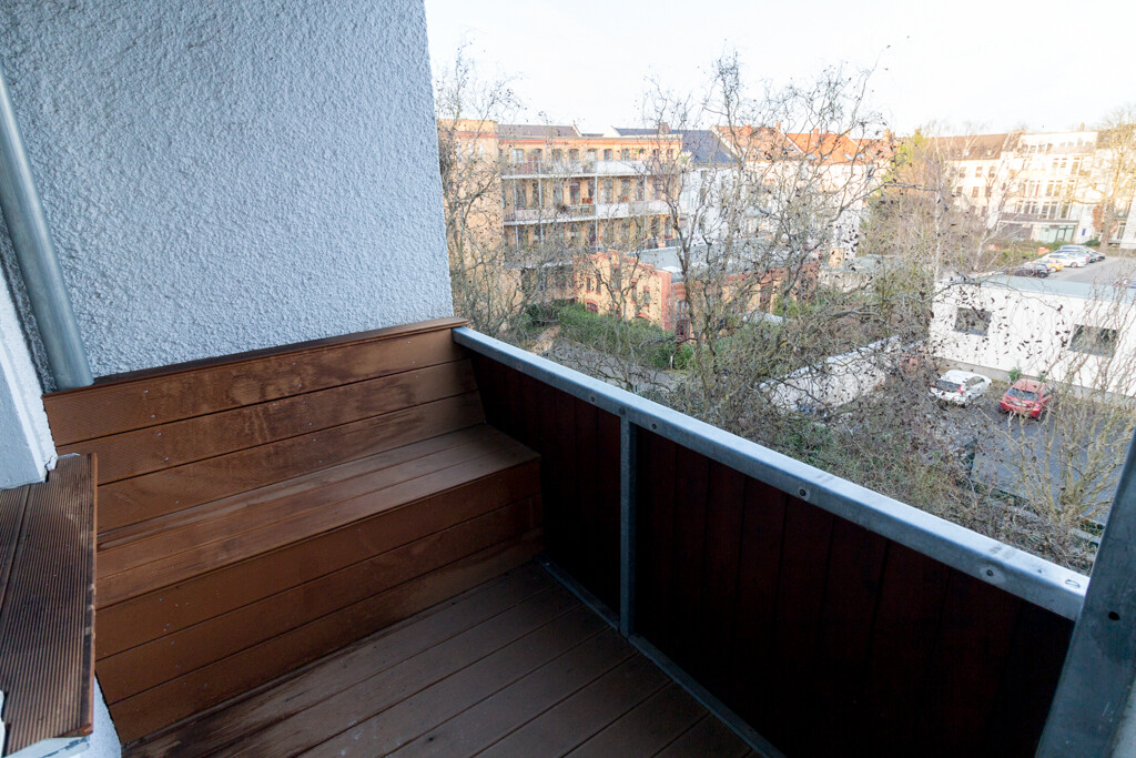 **Ruhige Wohnung + Balkon + Tageslichtbad mit Wanne ** - Foto 4